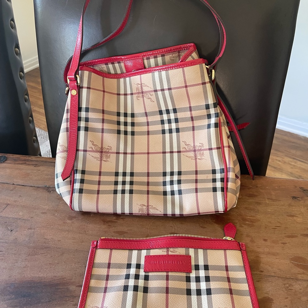 Burberry - Picture 5 of 6